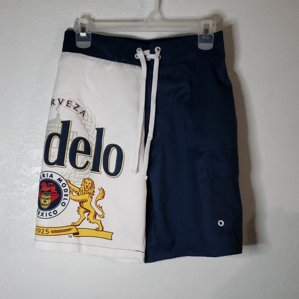 Modelo small swim trunks W28L8